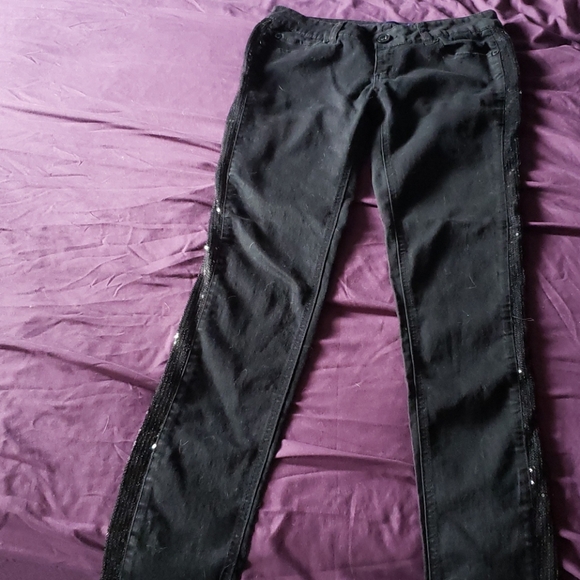 ! Black jeans with side sequin stripes - Picture 2 of 5